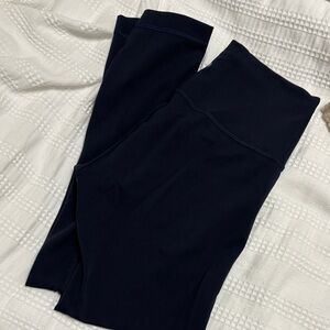Navy blue wunder train lululemon tights size 6 23”